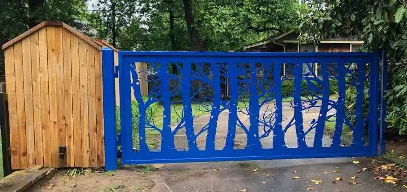Custom Gate Installation